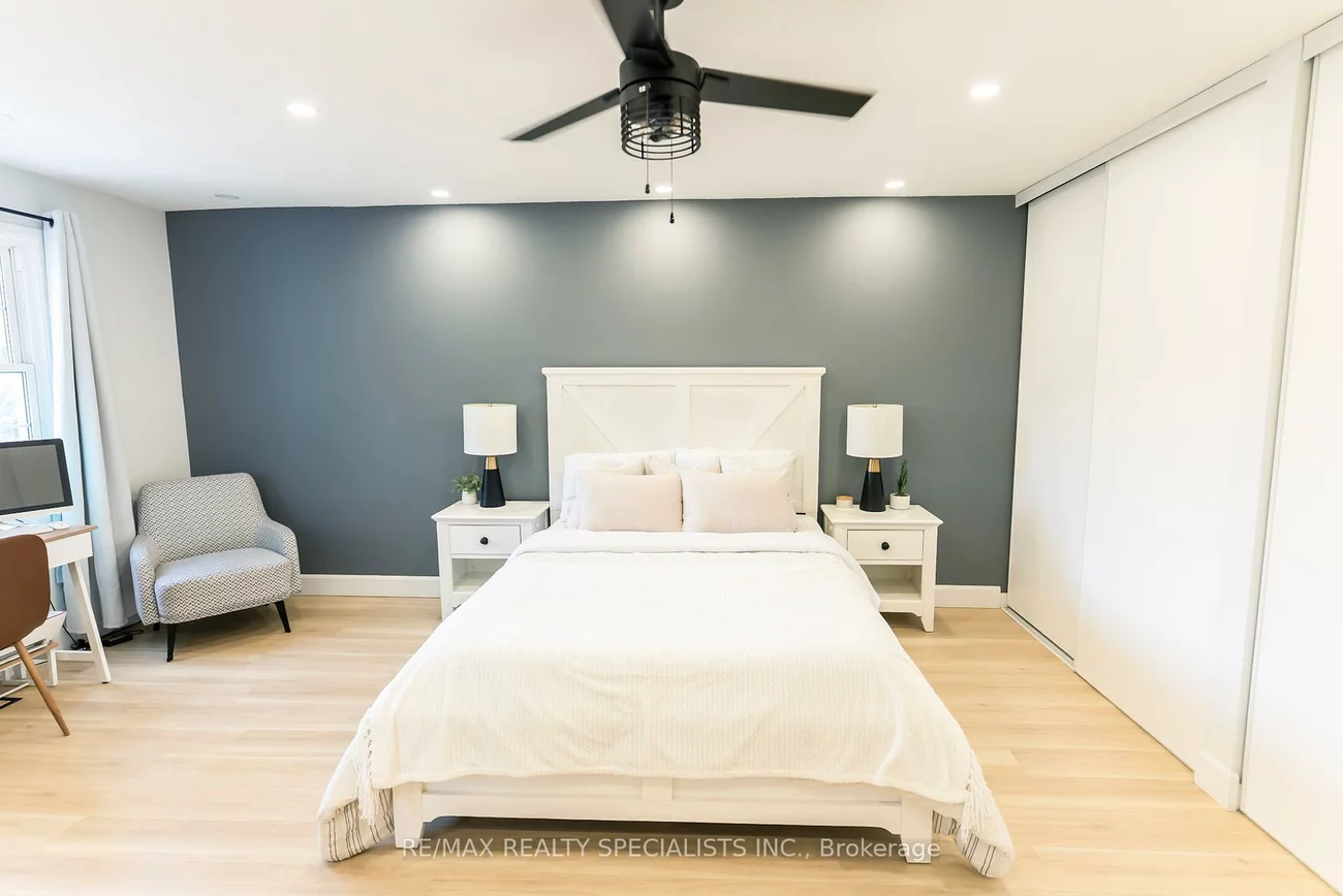 2120, Rathburn, Rathwood, Mississauga