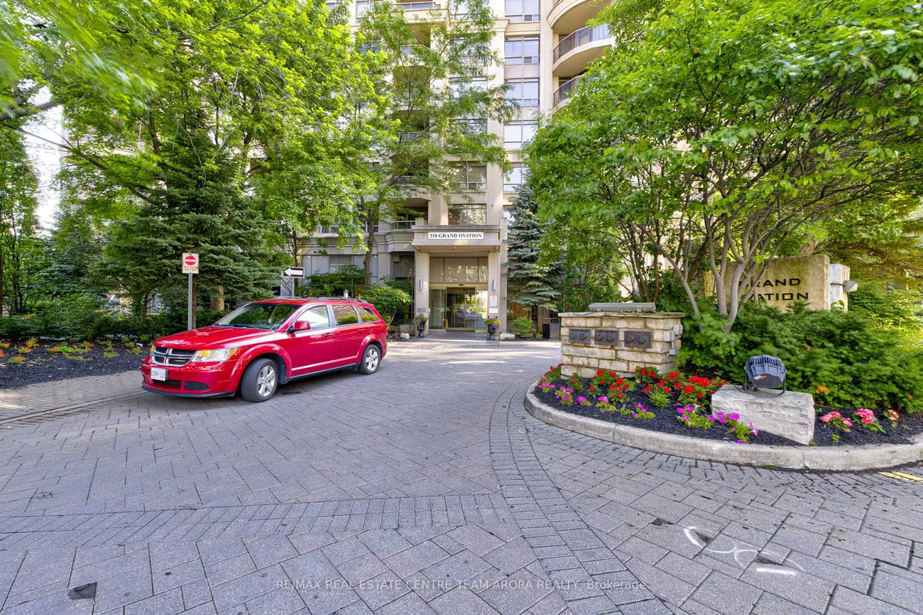 310, Burnhamthorpe, City Centre, Mississauga