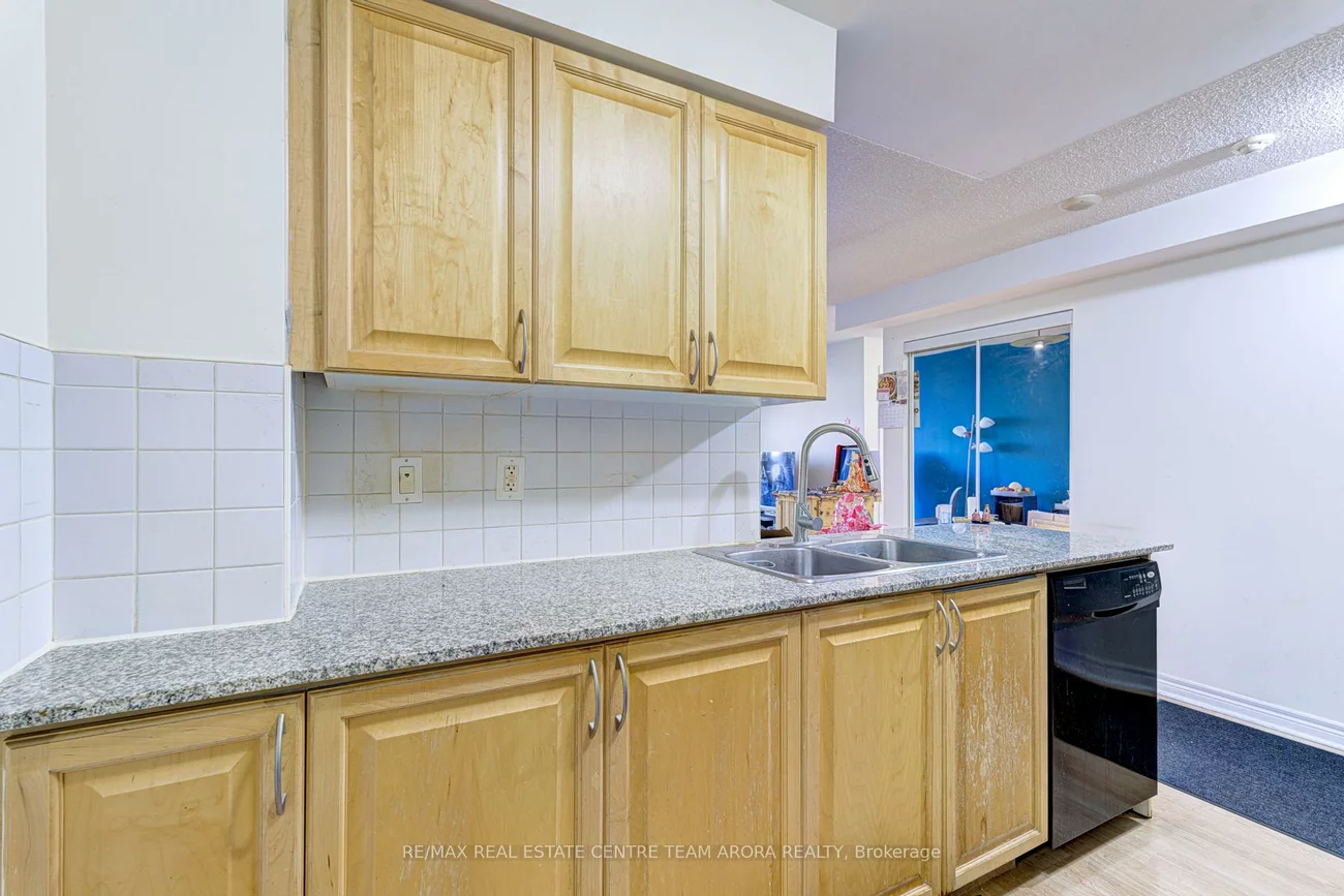 310, Burnhamthorpe, City Centre, Mississauga