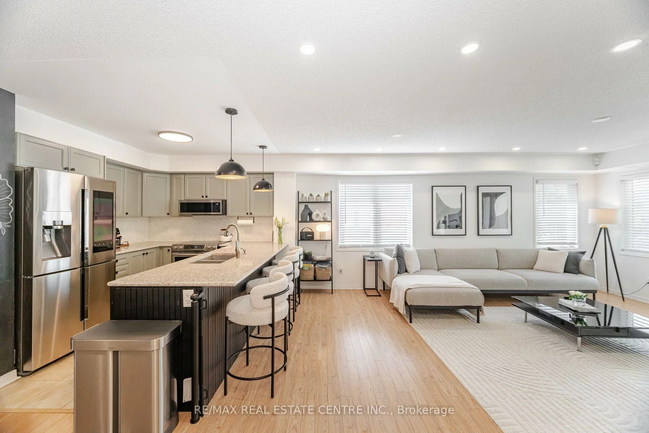 3070, Thomas, Churchill Meadows, Mississauga