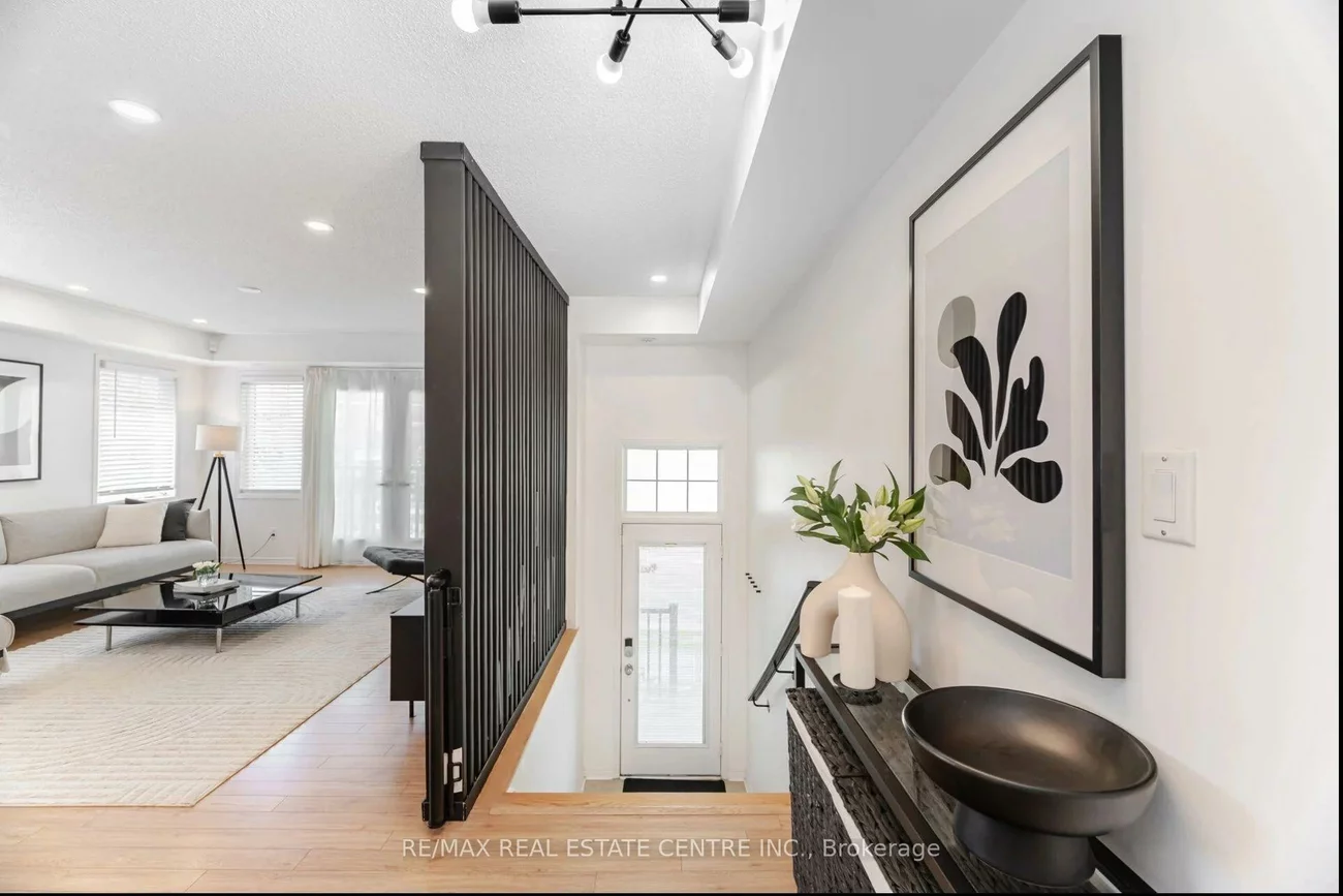 3070, Thomas, Churchill Meadows, Mississauga