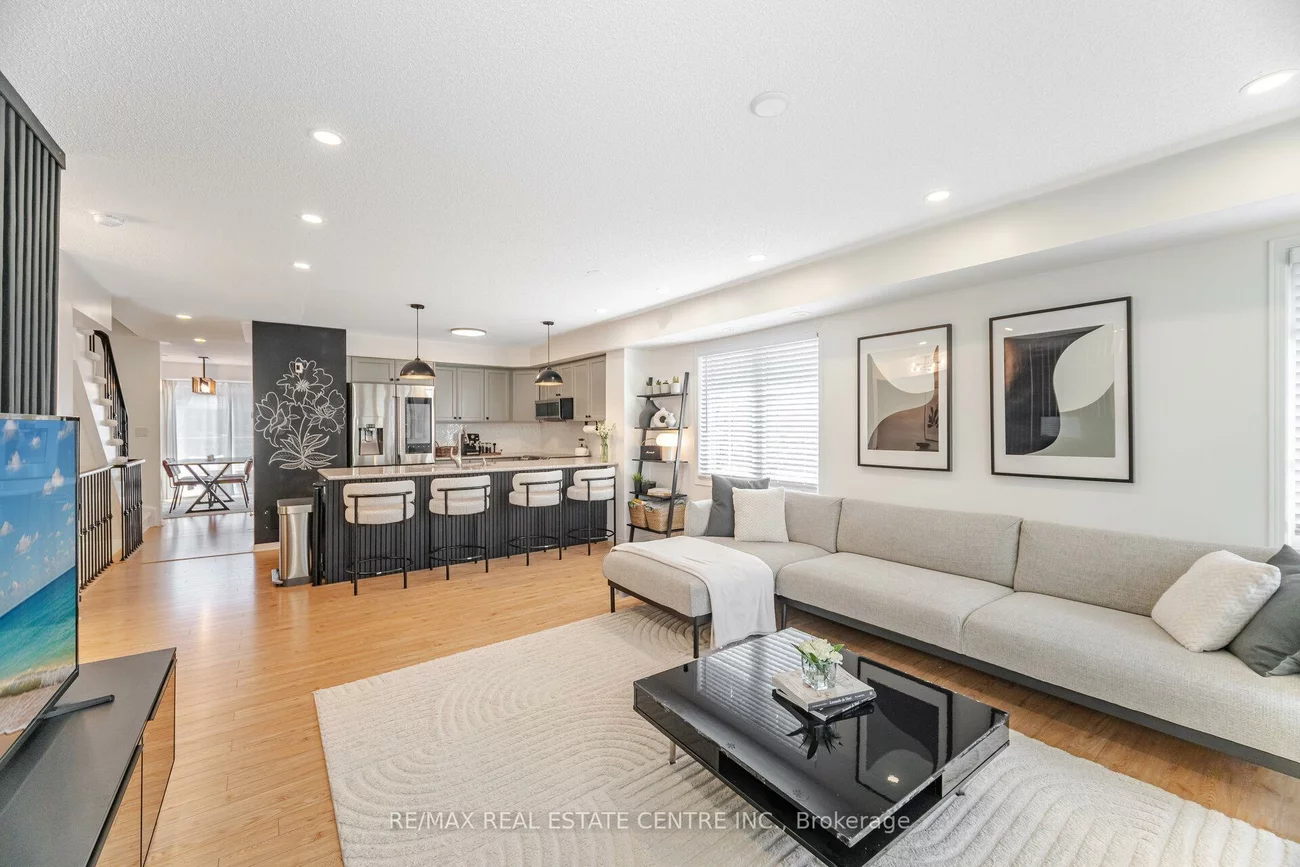 3070, Thomas, Churchill Meadows, Mississauga