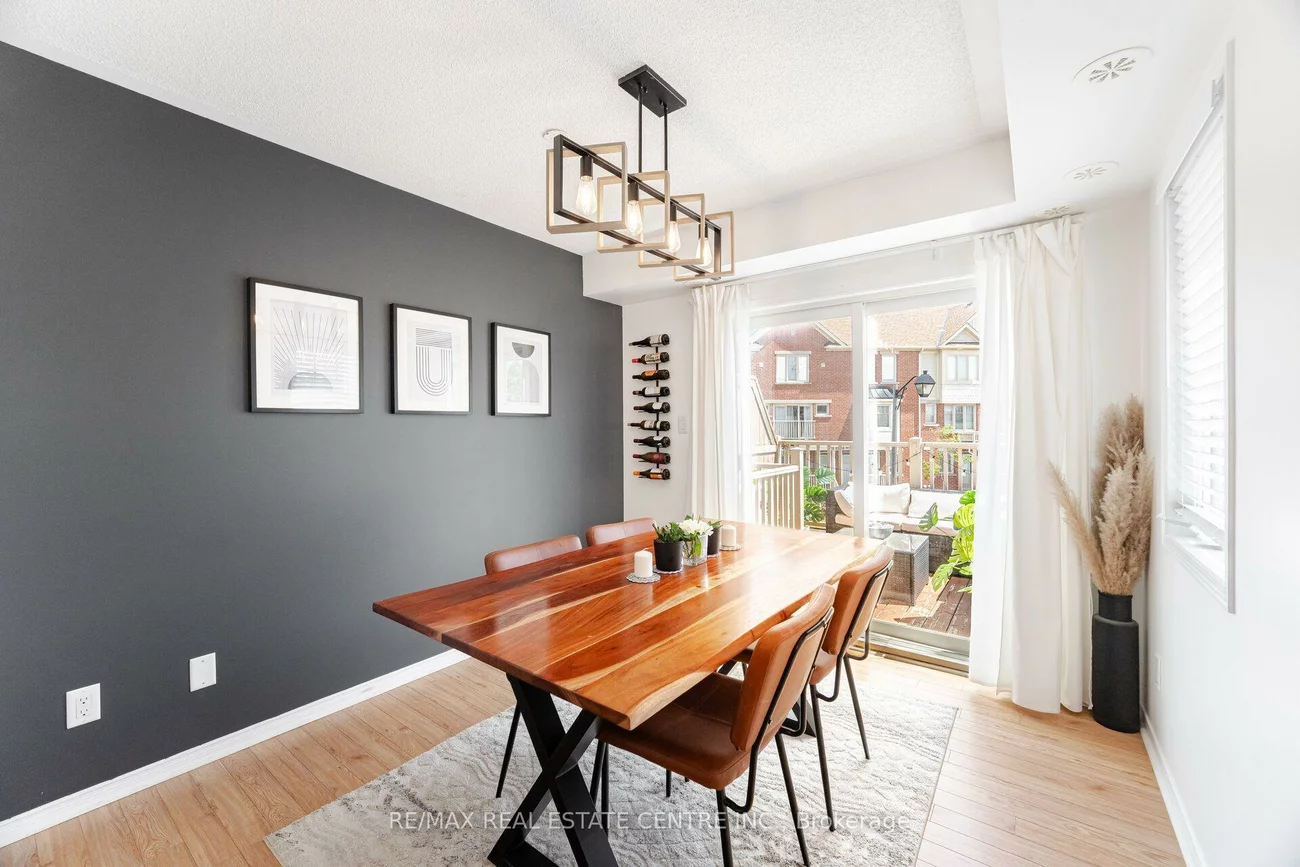 3070, Thomas, Churchill Meadows, Mississauga