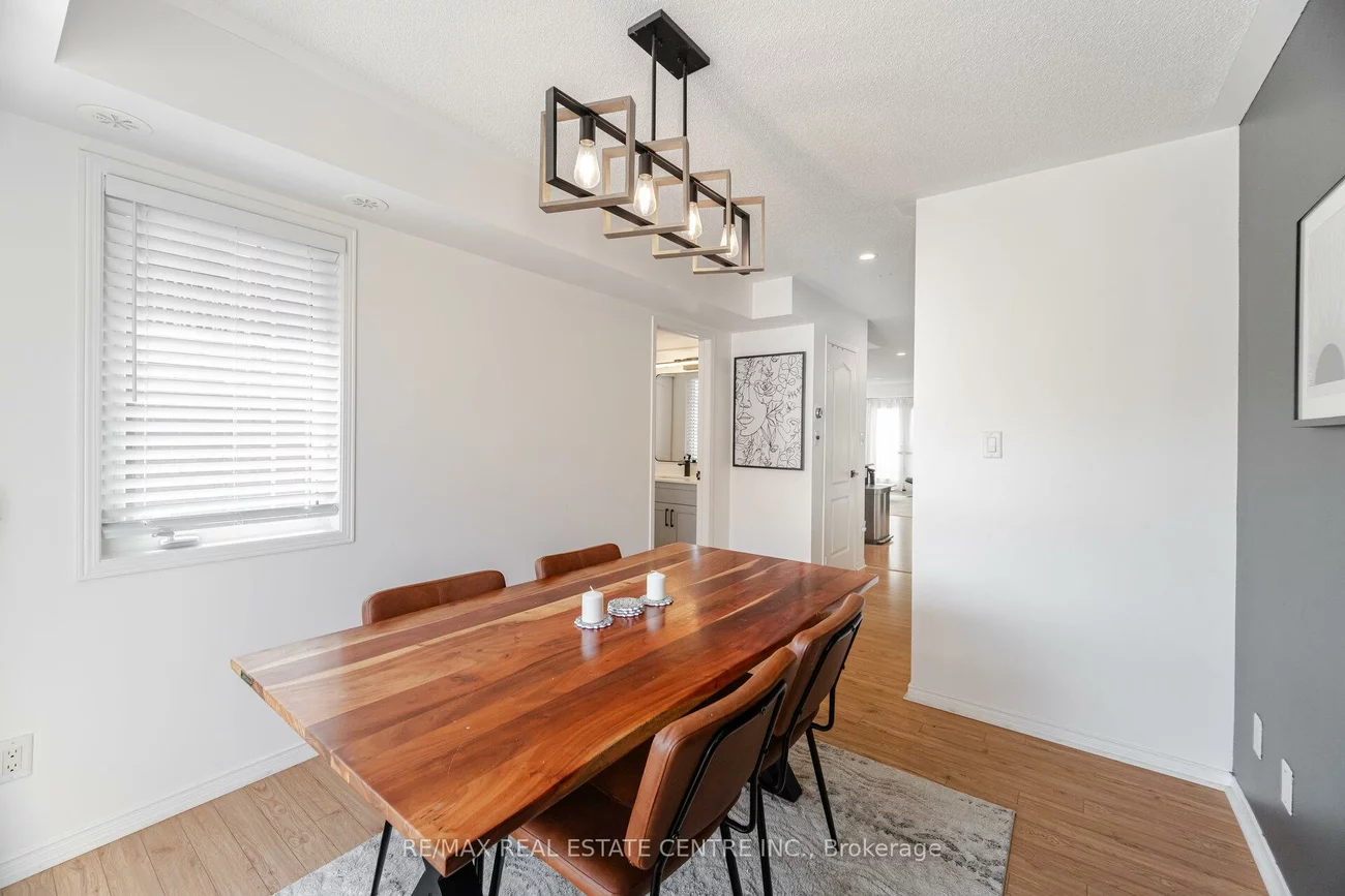 3070, Thomas, Churchill Meadows, Mississauga