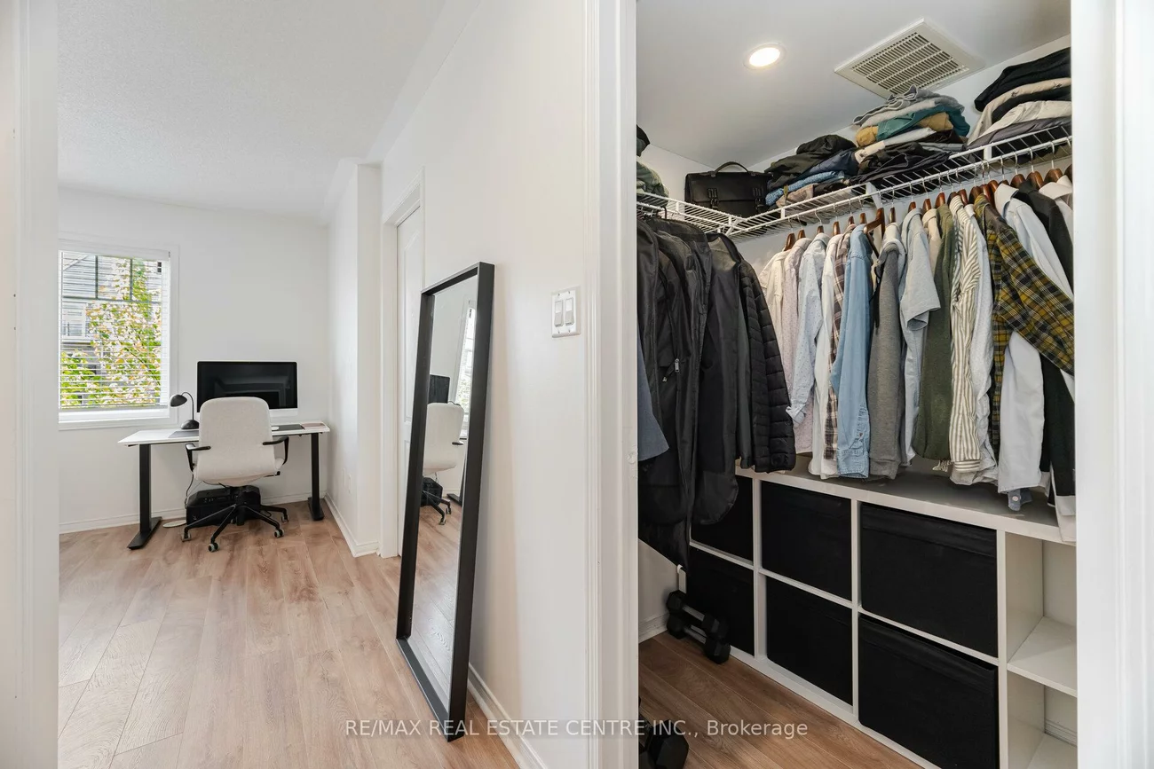3070, Thomas, Churchill Meadows, Mississauga