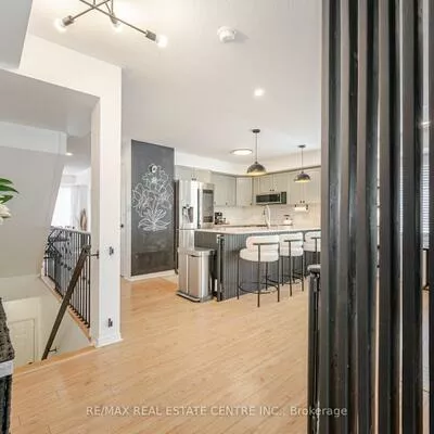 3070, Thomas, Churchill Meadows, Mississauga