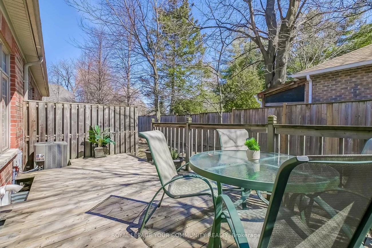 1633, Northmount, Lakeview, Mississauga