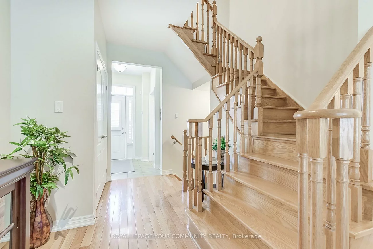 1633, Northmount, Lakeview, Mississauga