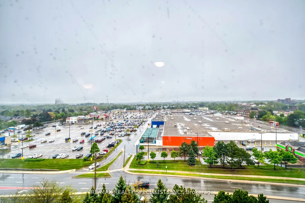 2177, Burnhamthorpe, Erin Mills, Mississauga