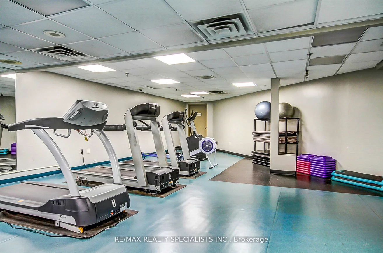 2177, Burnhamthorpe, Erin Mills, Mississauga