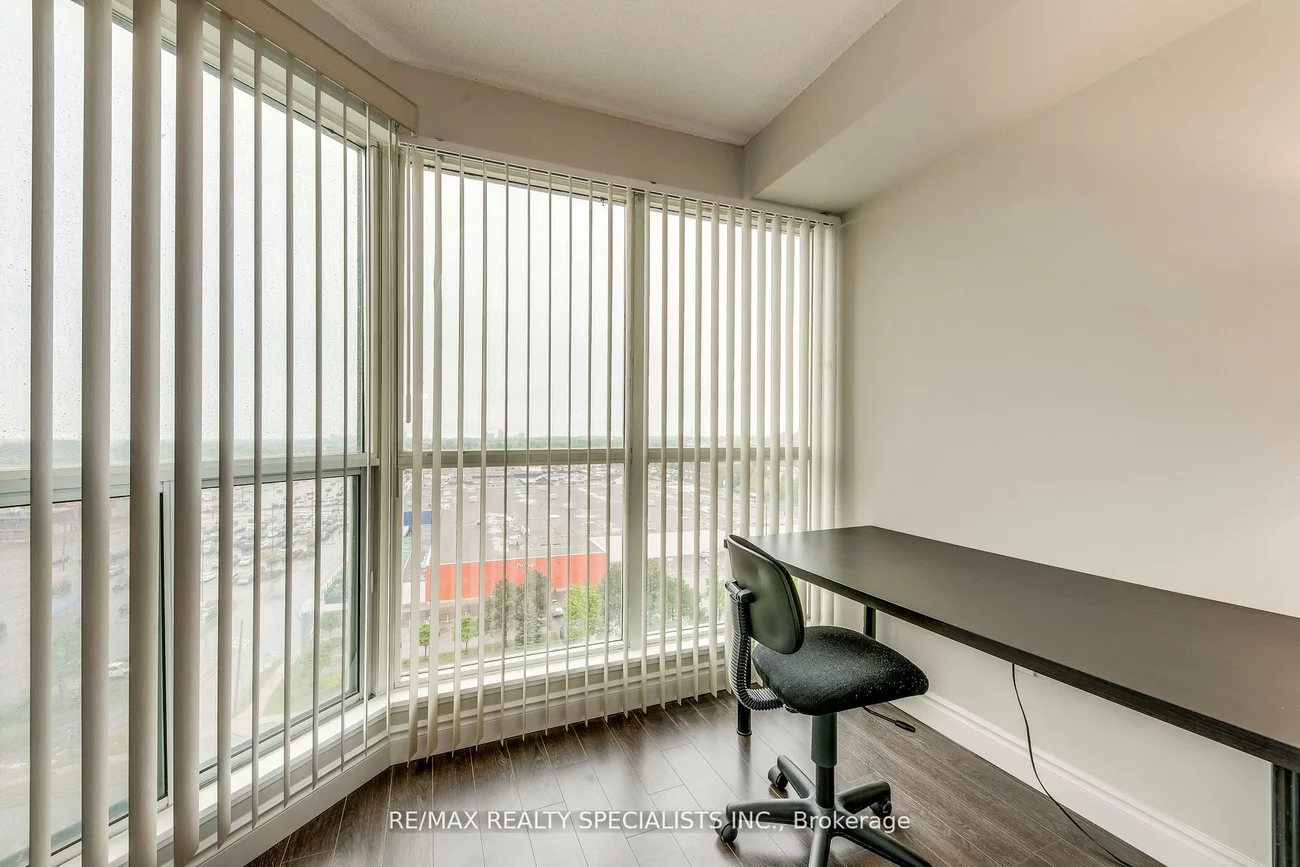 2177, Burnhamthorpe, Erin Mills, Mississauga