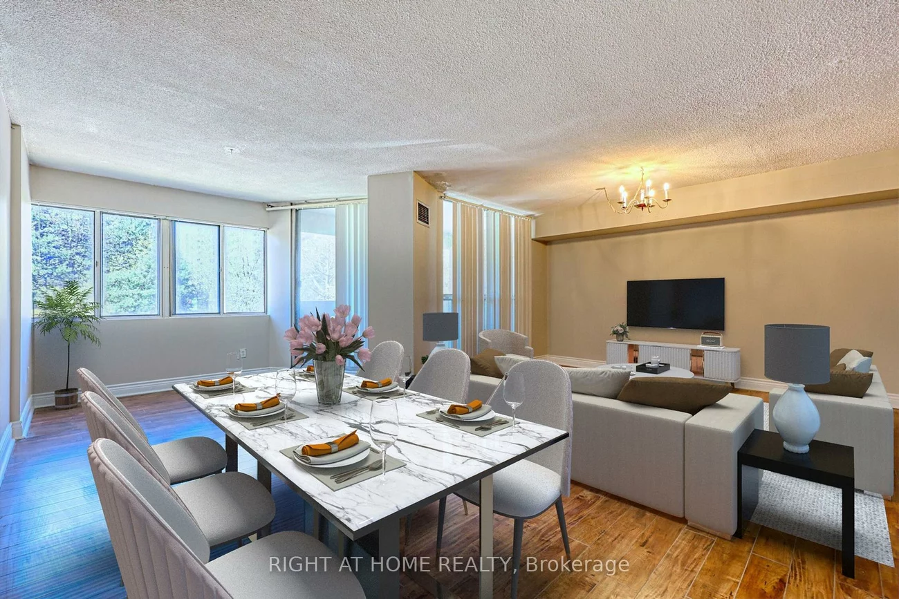 1580, Mississauga, Mississauga Valleys, Mississauga