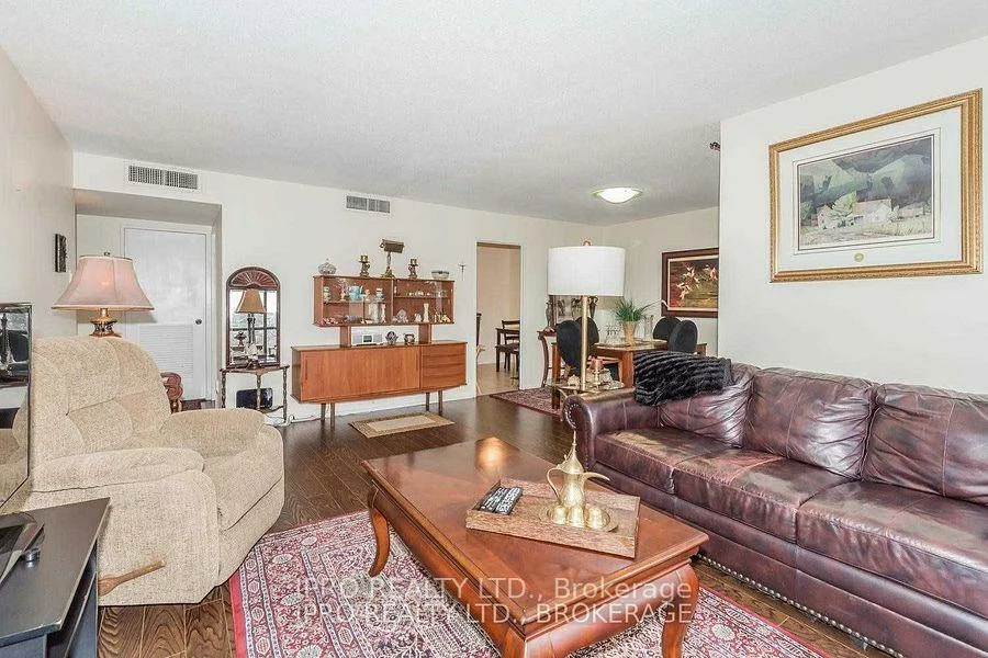 1333, Bloor, Applewood, Mississauga