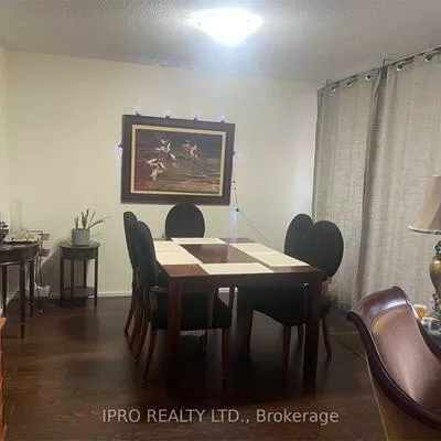 1333, Bloor, Applewood, Mississauga
