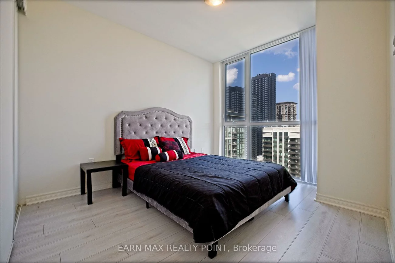 349, Rathburn, City Centre, Mississauga