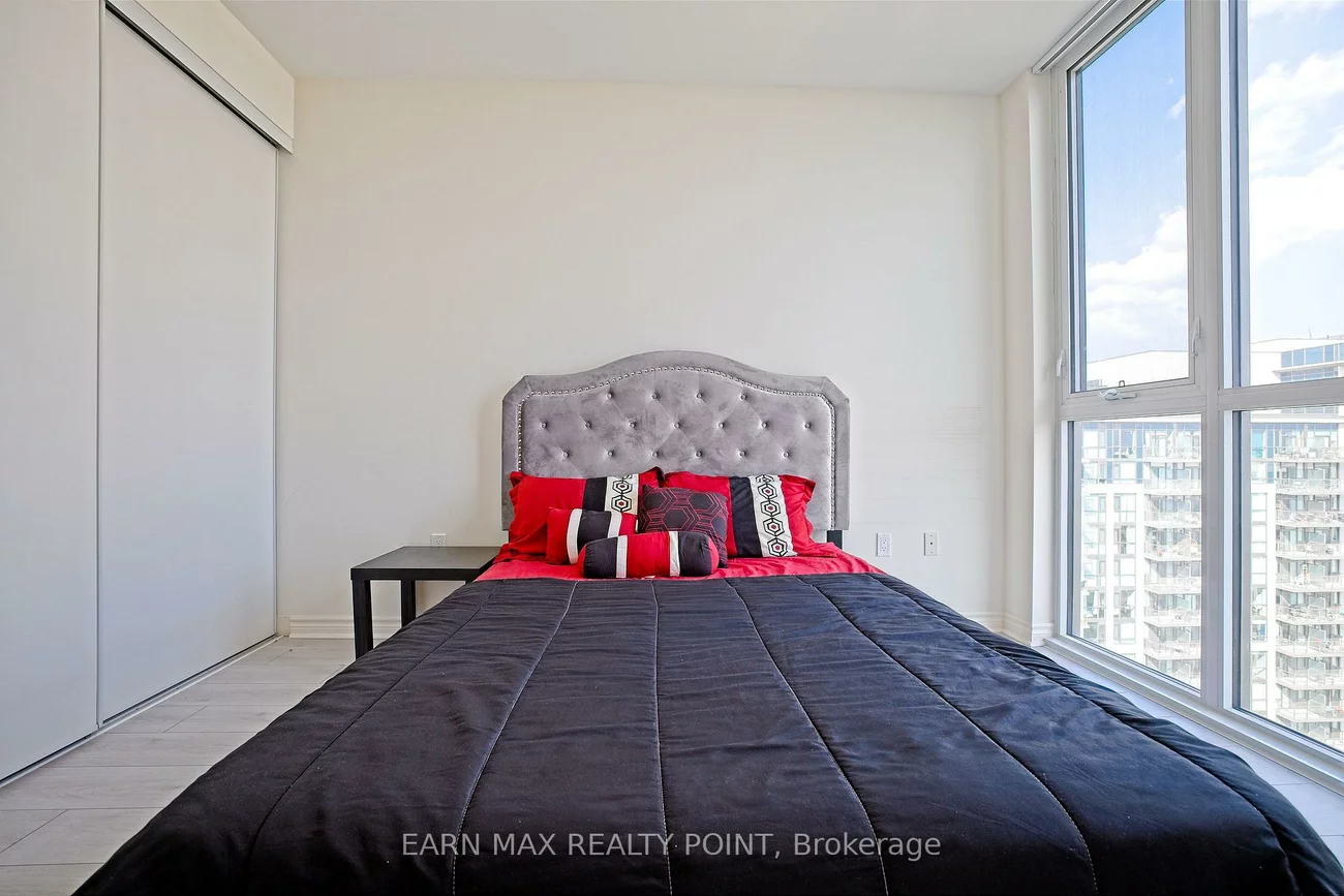349, Rathburn, City Centre, Mississauga