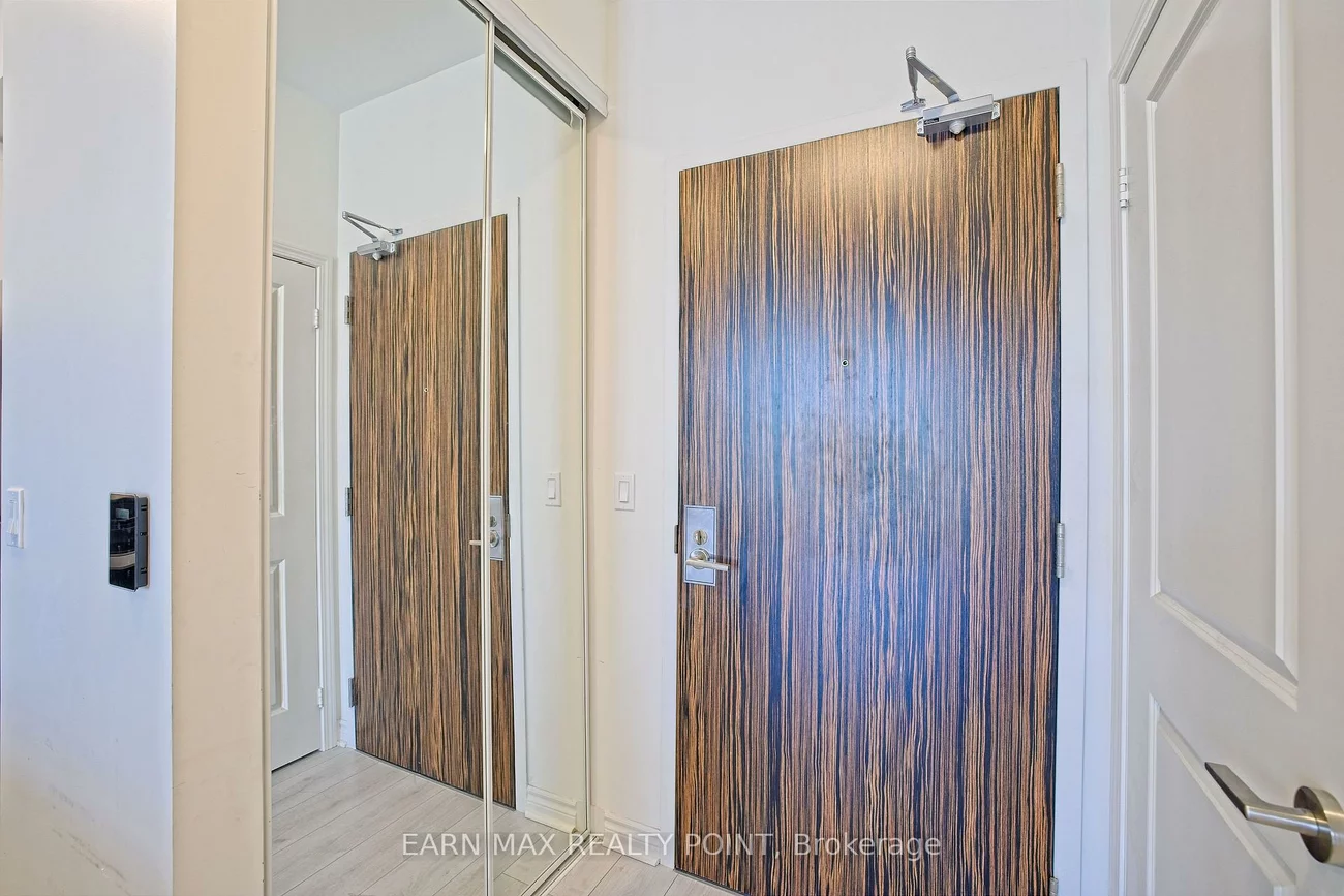 349, Rathburn, City Centre, Mississauga