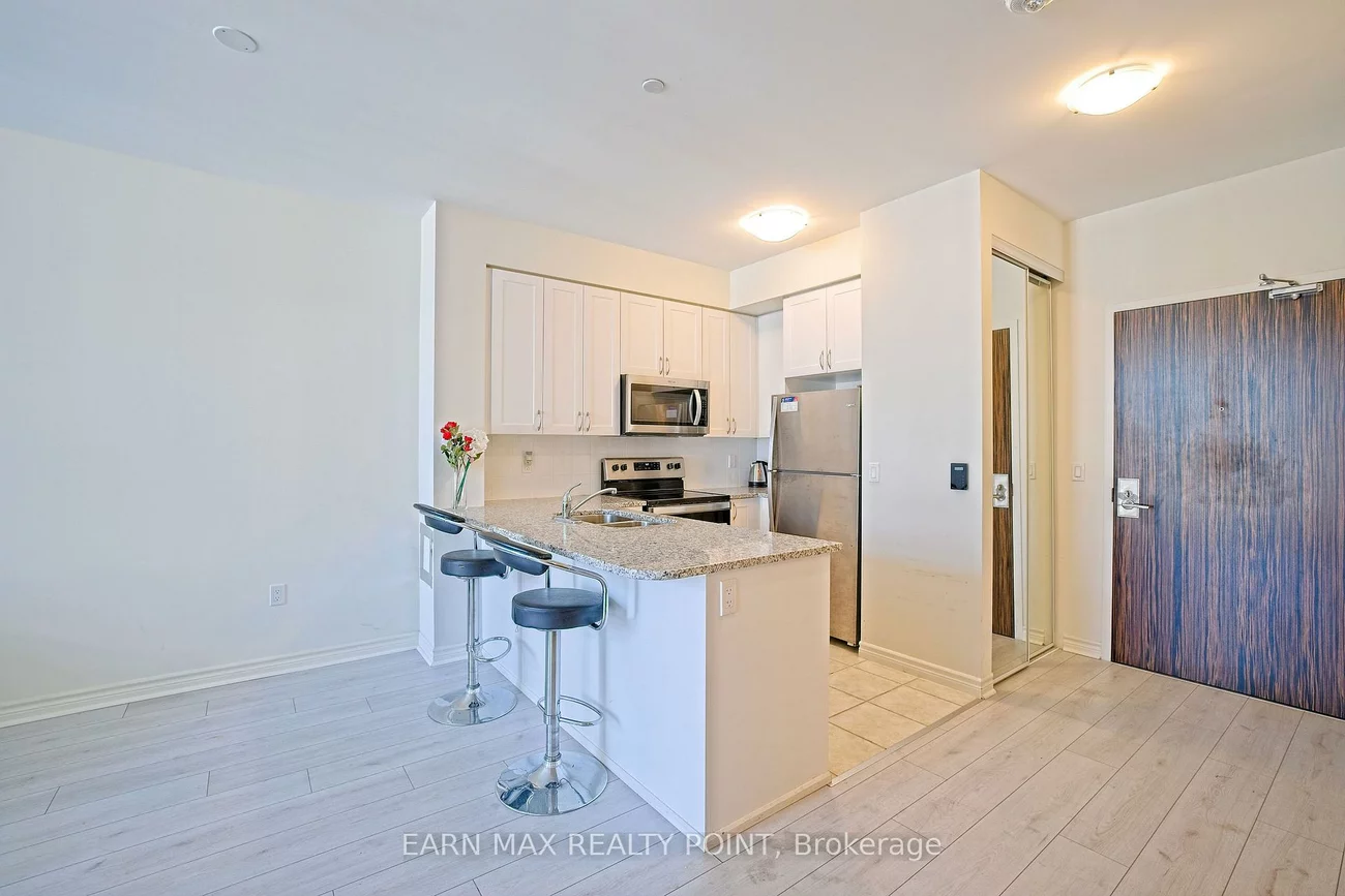 349, Rathburn, City Centre, Mississauga