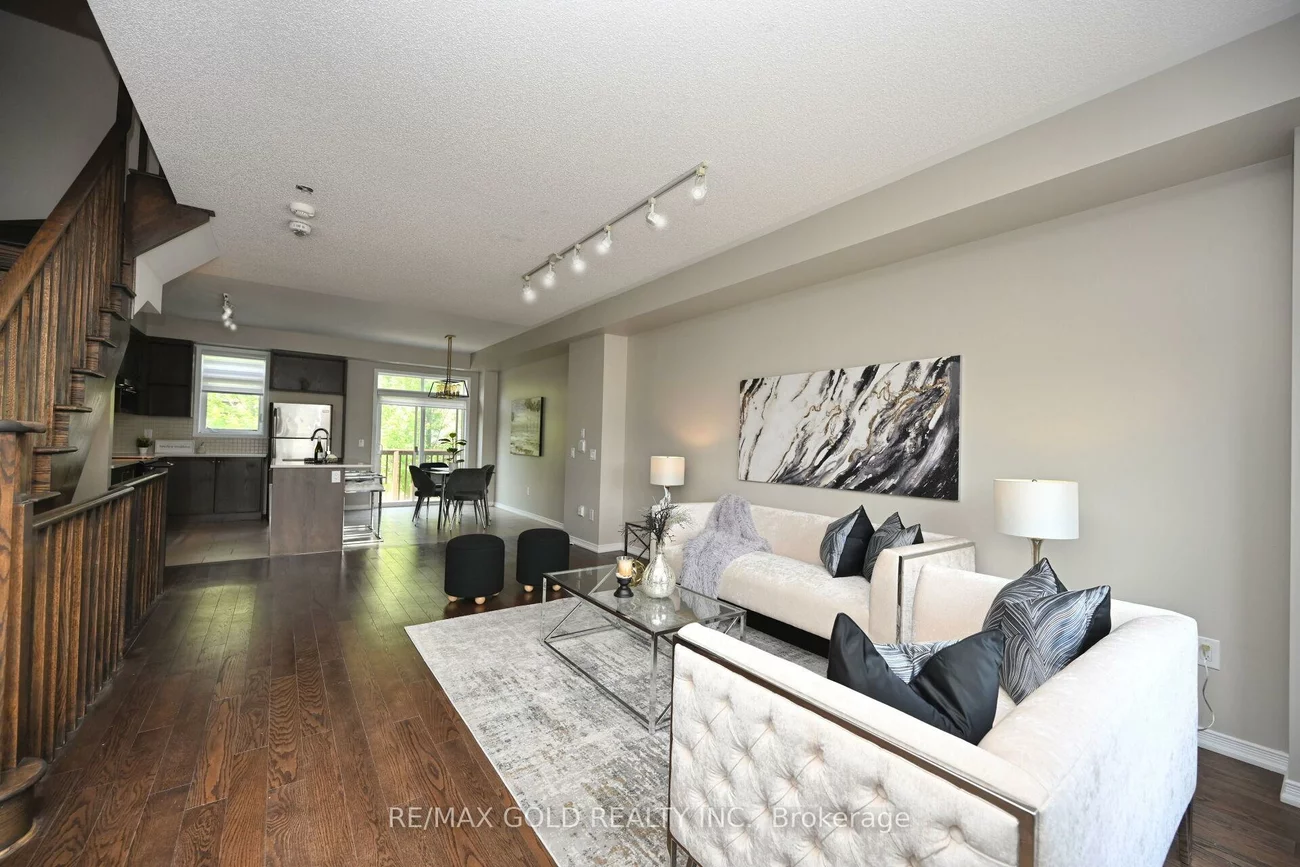 436, Ladycroft, Cooksville, Mississauga