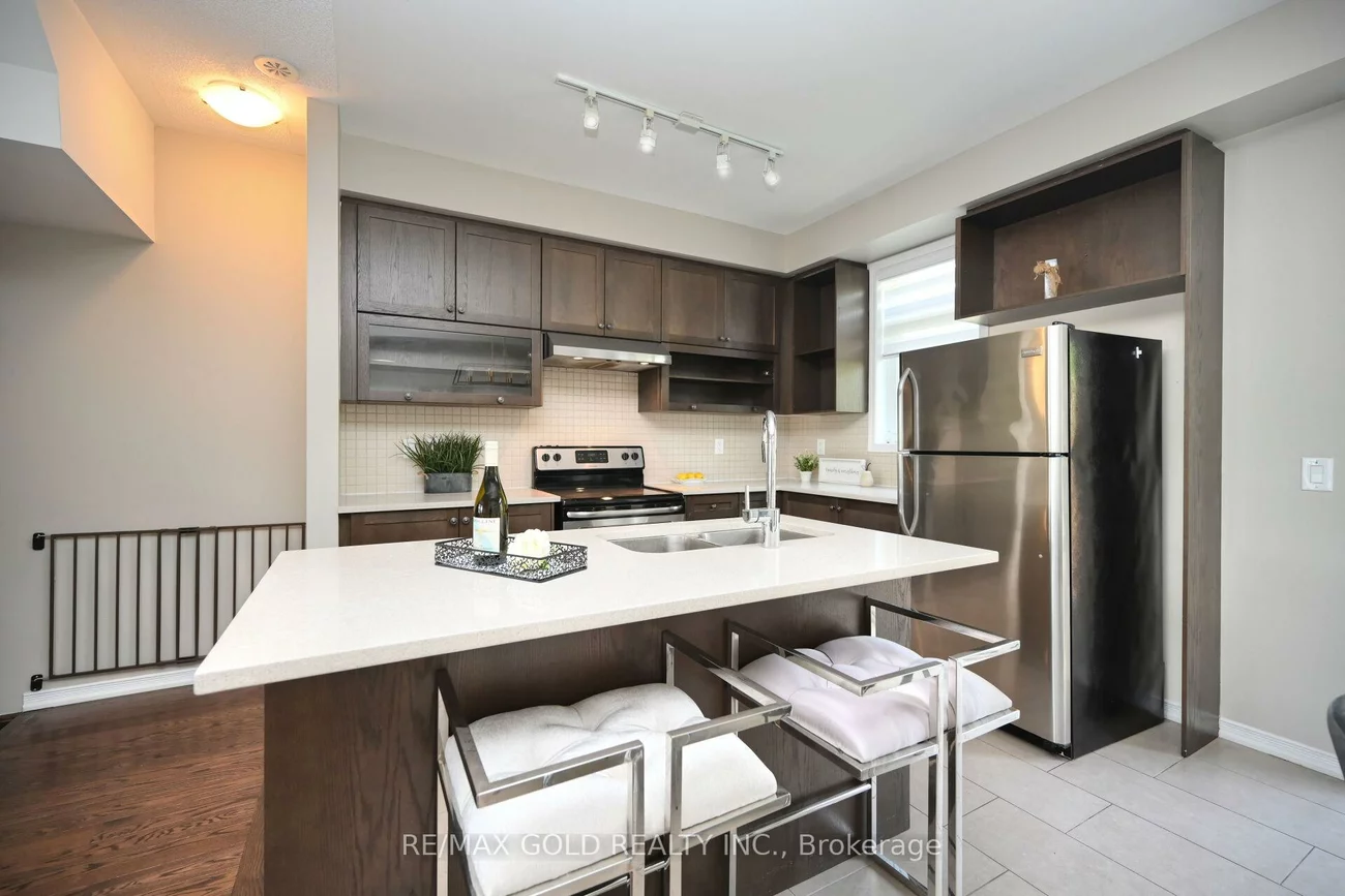 436, Ladycroft, Cooksville, Mississauga