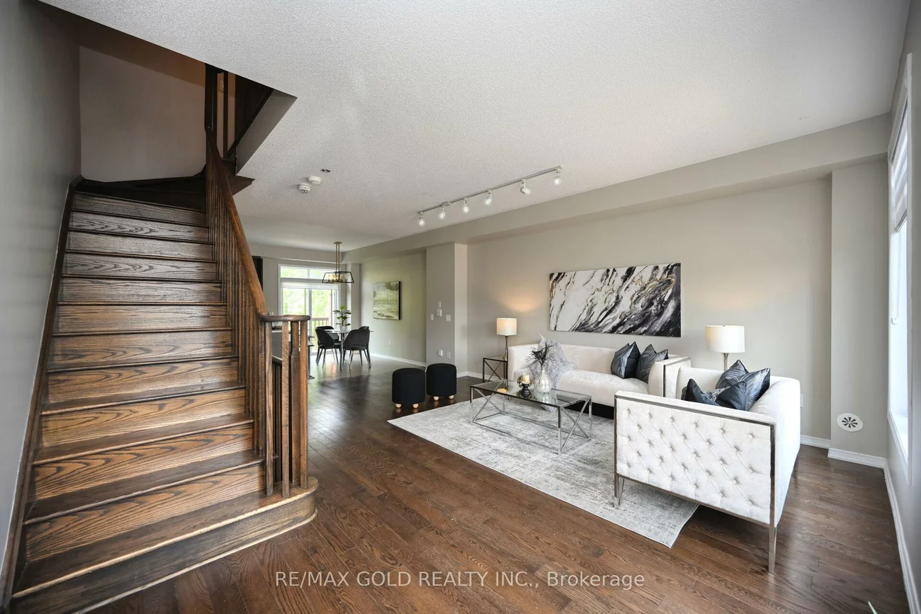 436, Ladycroft, Cooksville, Mississauga