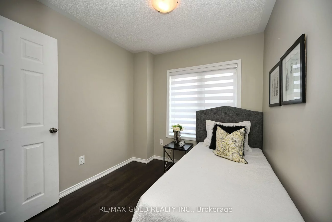436, Ladycroft, Cooksville, Mississauga