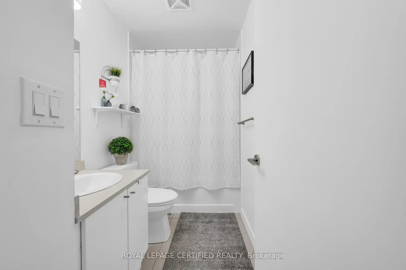 3985, Grand Park, City Centre, Mississauga