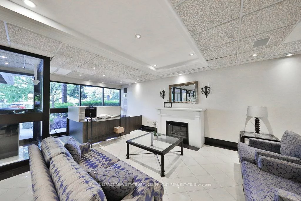 1320, Mississauga Valley, Mississauga Valleys, Mississauga