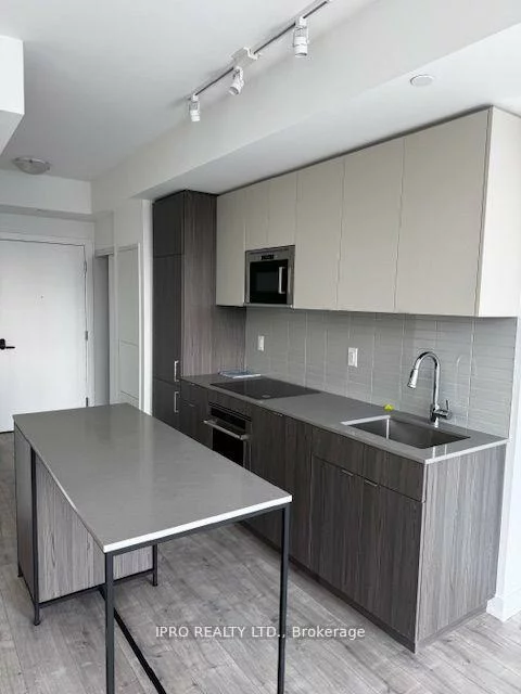 220, Messinnihe, Port Credit, Mississauga