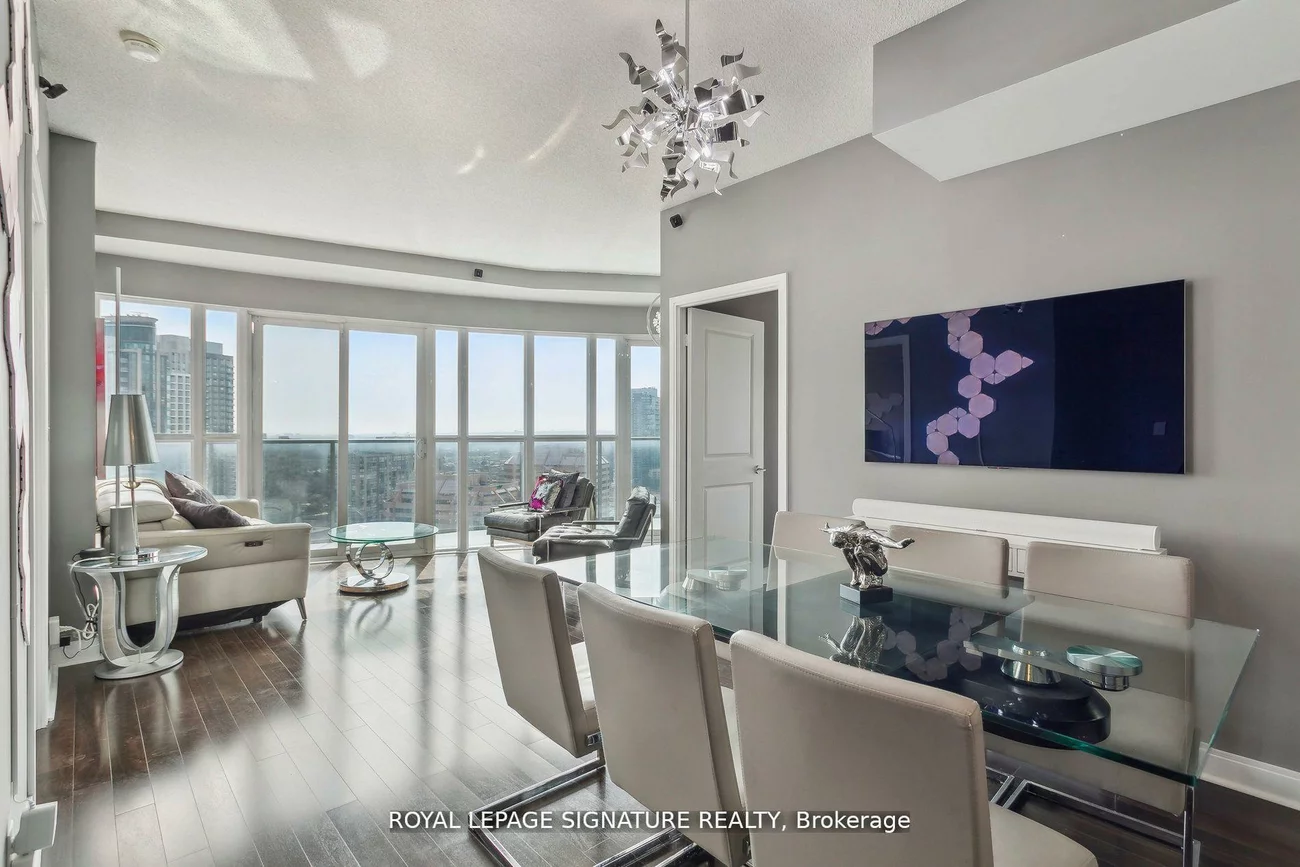 60, Absolute, City Centre, Mississauga