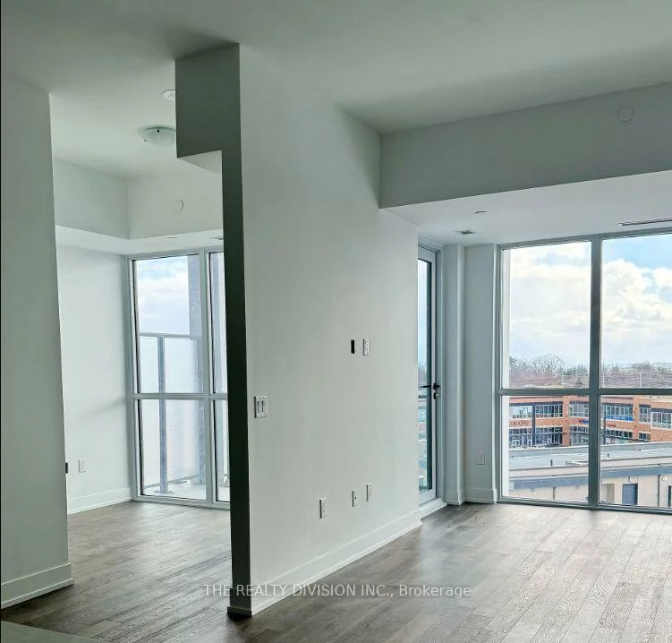 1063, Douglas McCurdy, Lakeview, Mississauga