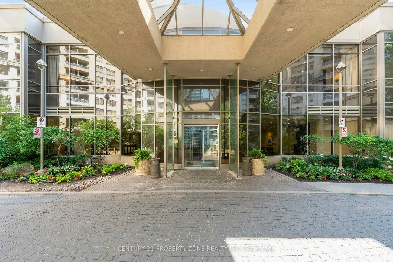 3880, Duke Of York, City Centre, Mississauga