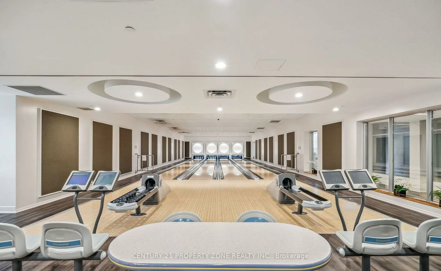 3880, Duke Of York, City Centre, Mississauga