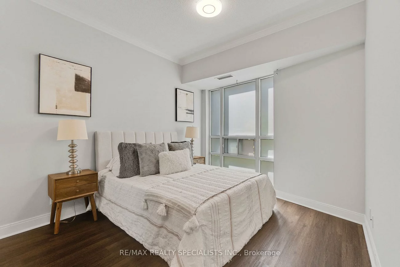 80, Absolute, City Centre, Mississauga