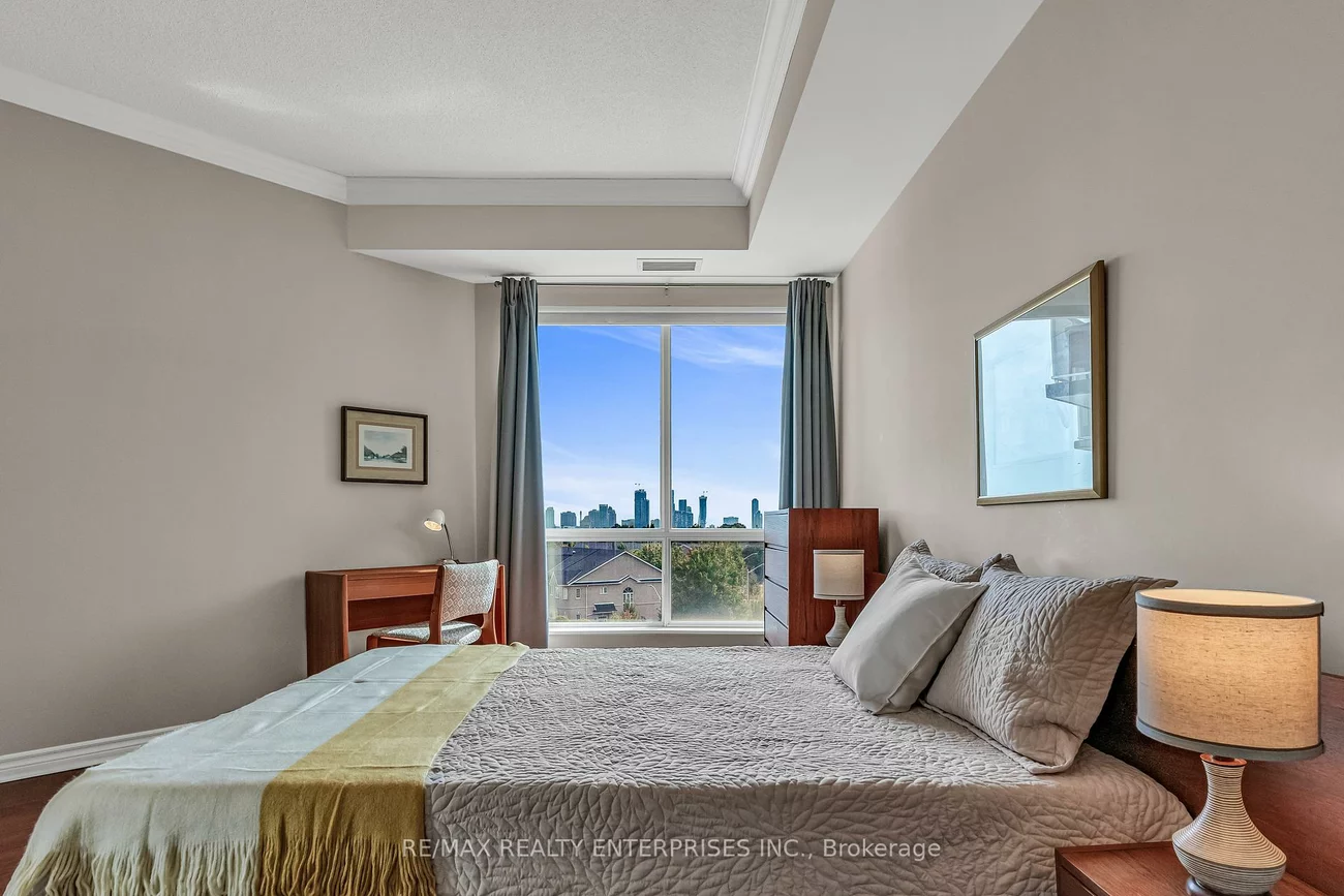 483, Faith, Hurontario, Mississauga