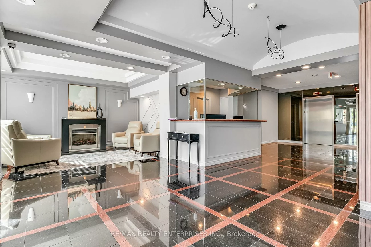 483, Faith, Hurontario, Mississauga