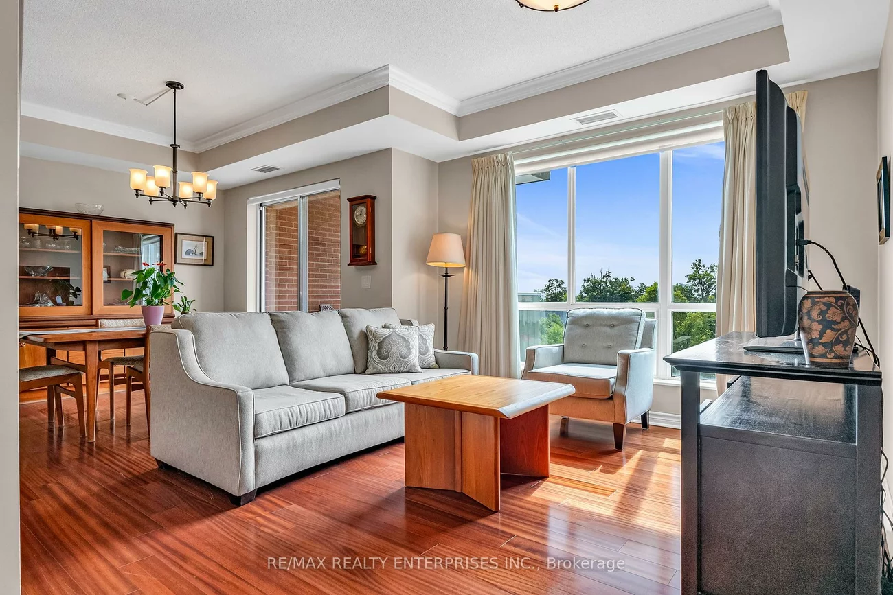 483, Faith, Hurontario, Mississauga