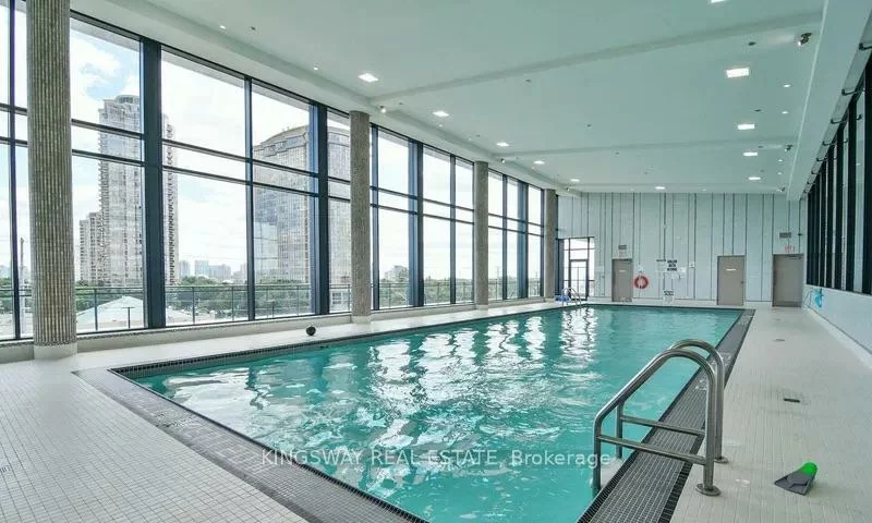 55, Eglinton, Hurontario, Mississauga