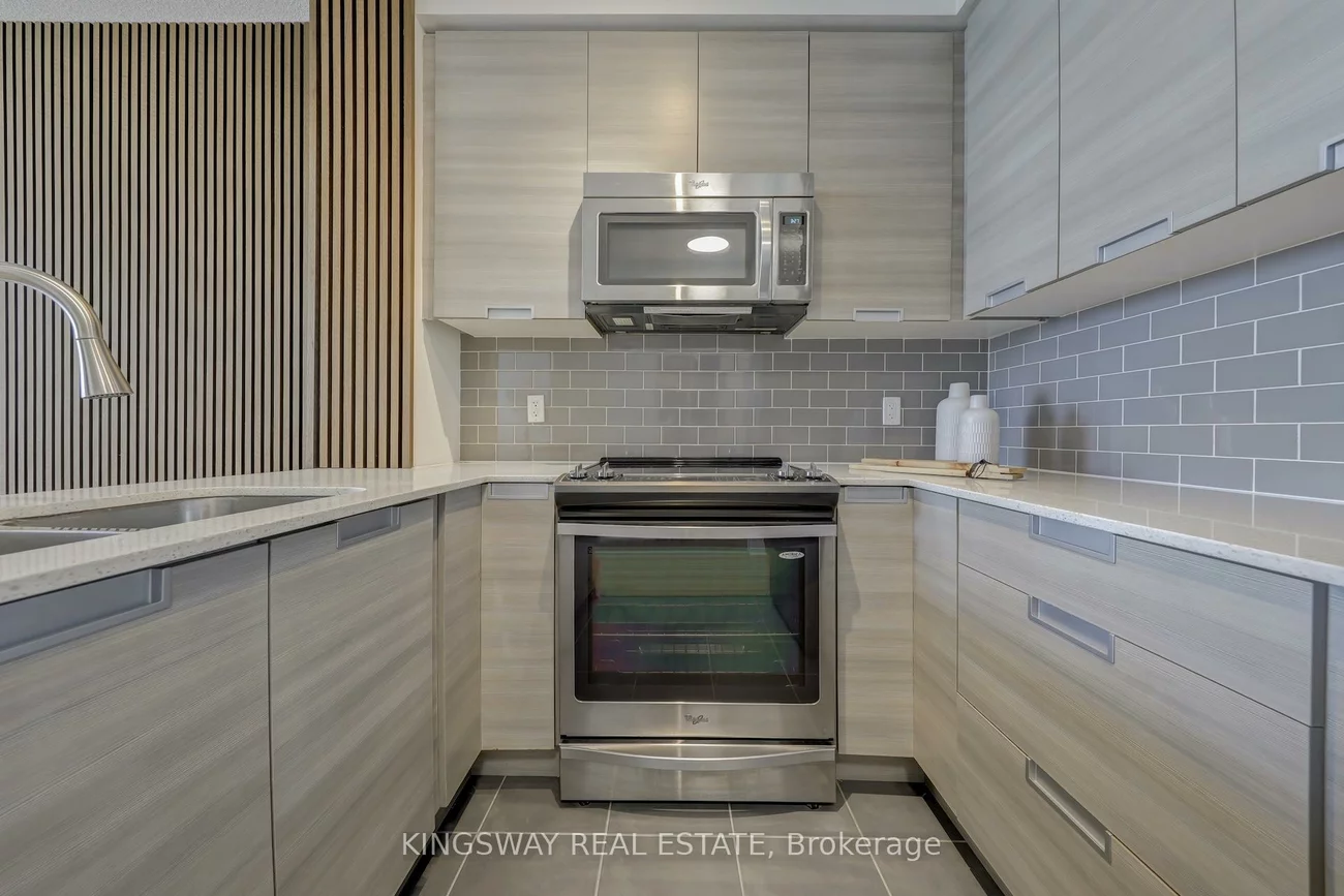 55, Eglinton, Hurontario, Mississauga