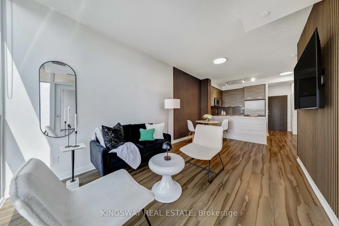 55, Eglinton, Hurontario, Mississauga