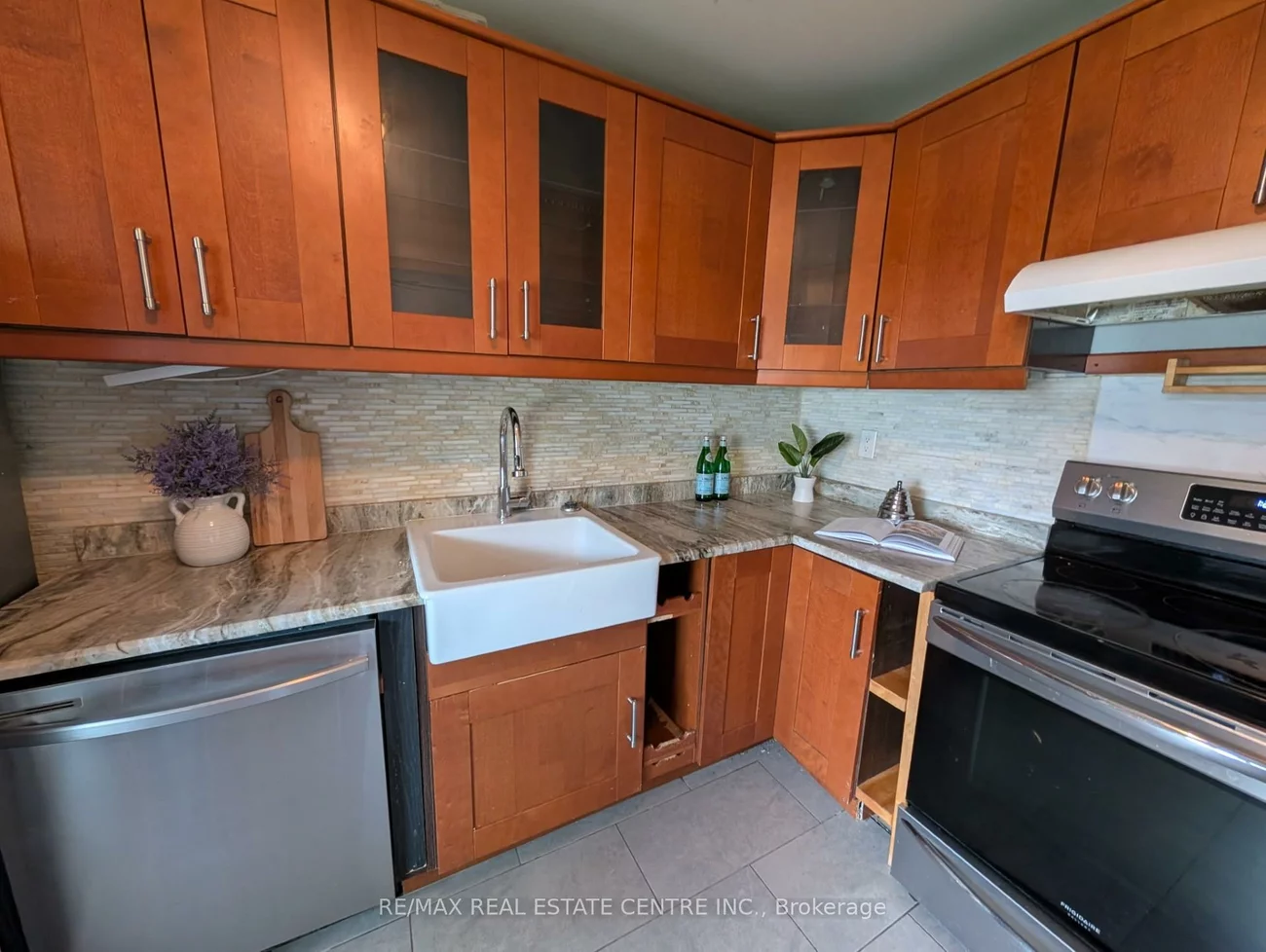 6540, Falconer, Streetsville, Mississauga