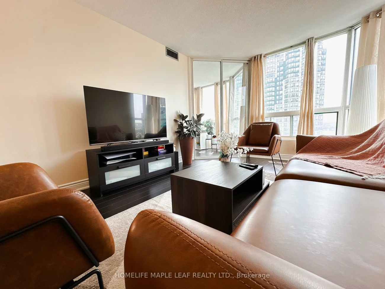 4450, Tucana, Hurontario, Mississauga