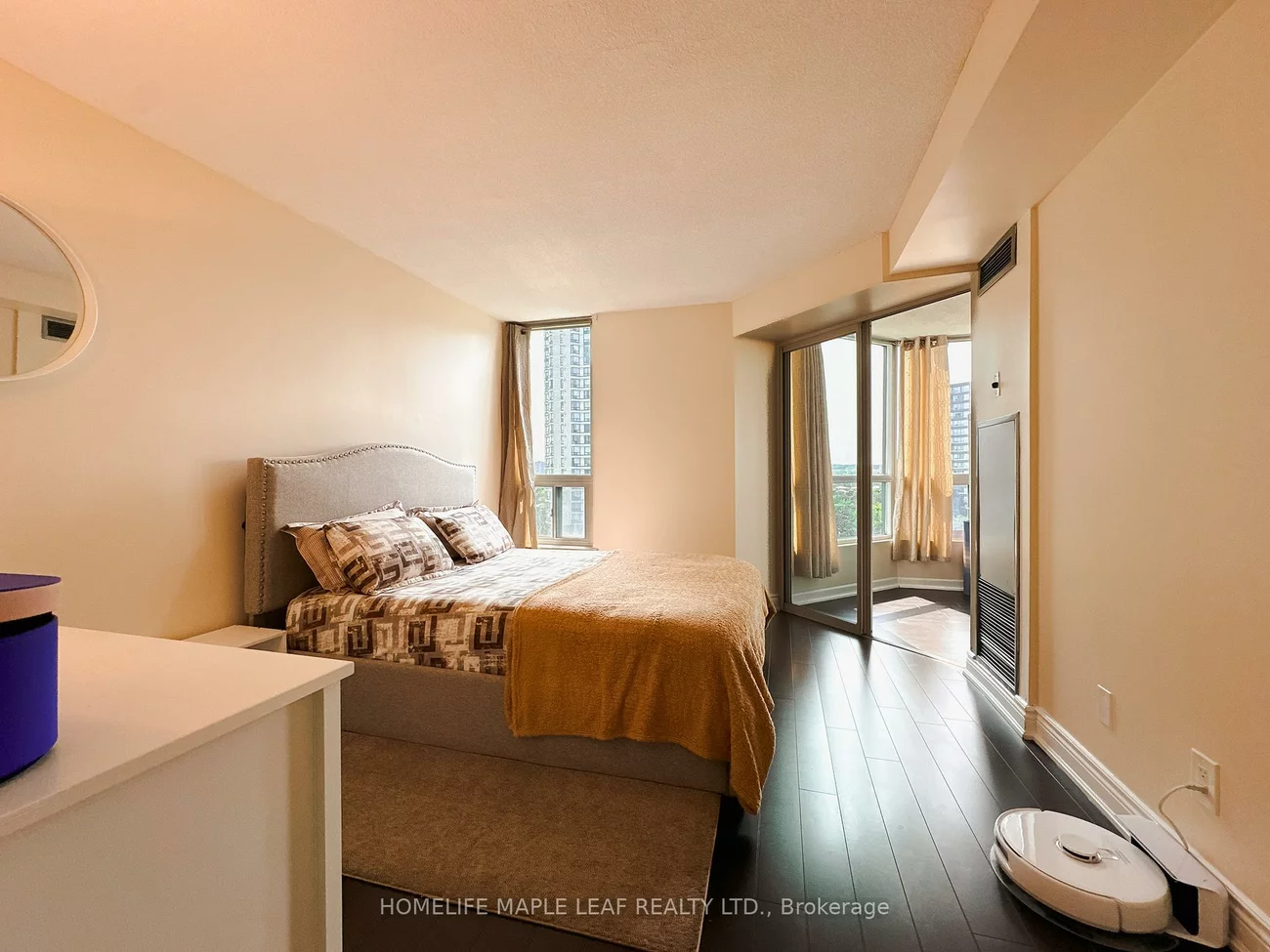 4450, Tucana, Hurontario, Mississauga