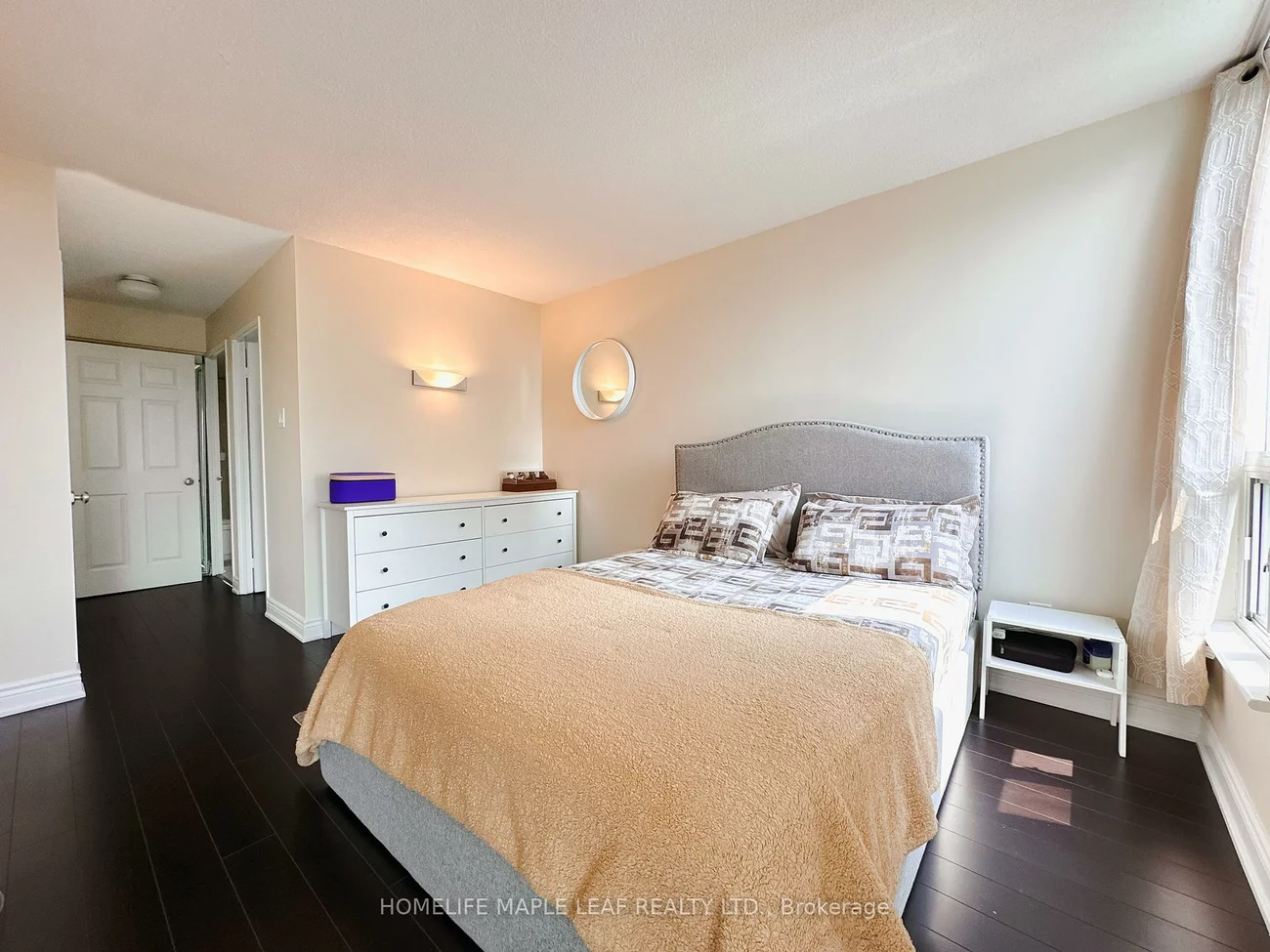 4450, Tucana, Hurontario, Mississauga