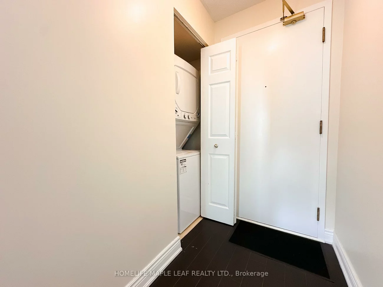 4450, Tucana, Hurontario, Mississauga