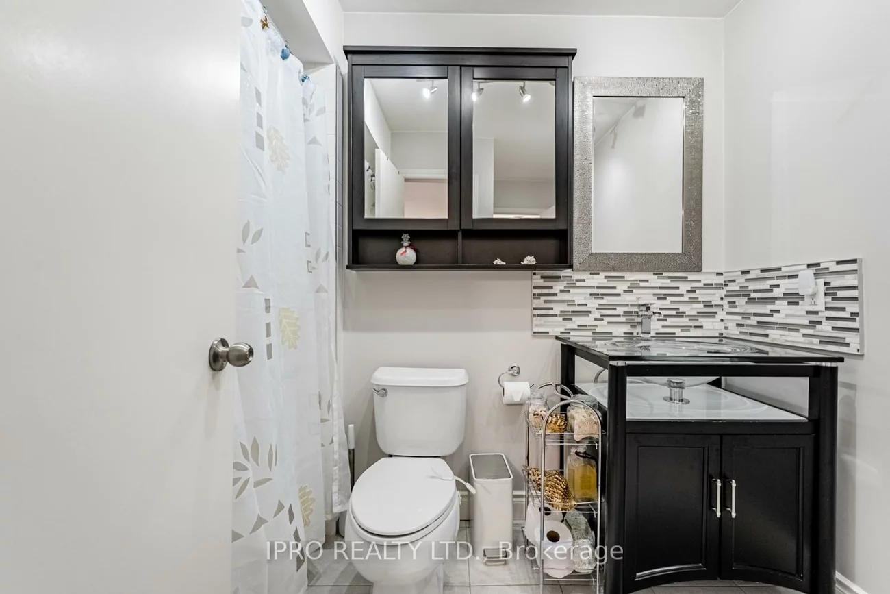 345, Meadows, Rathwood, Mississauga