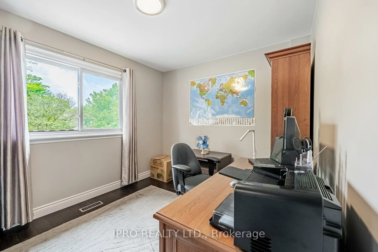 345, Meadows, Rathwood, Mississauga