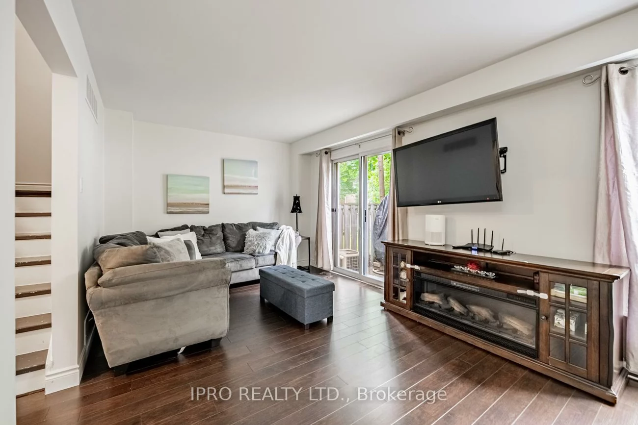 345, Meadows, Rathwood, Mississauga