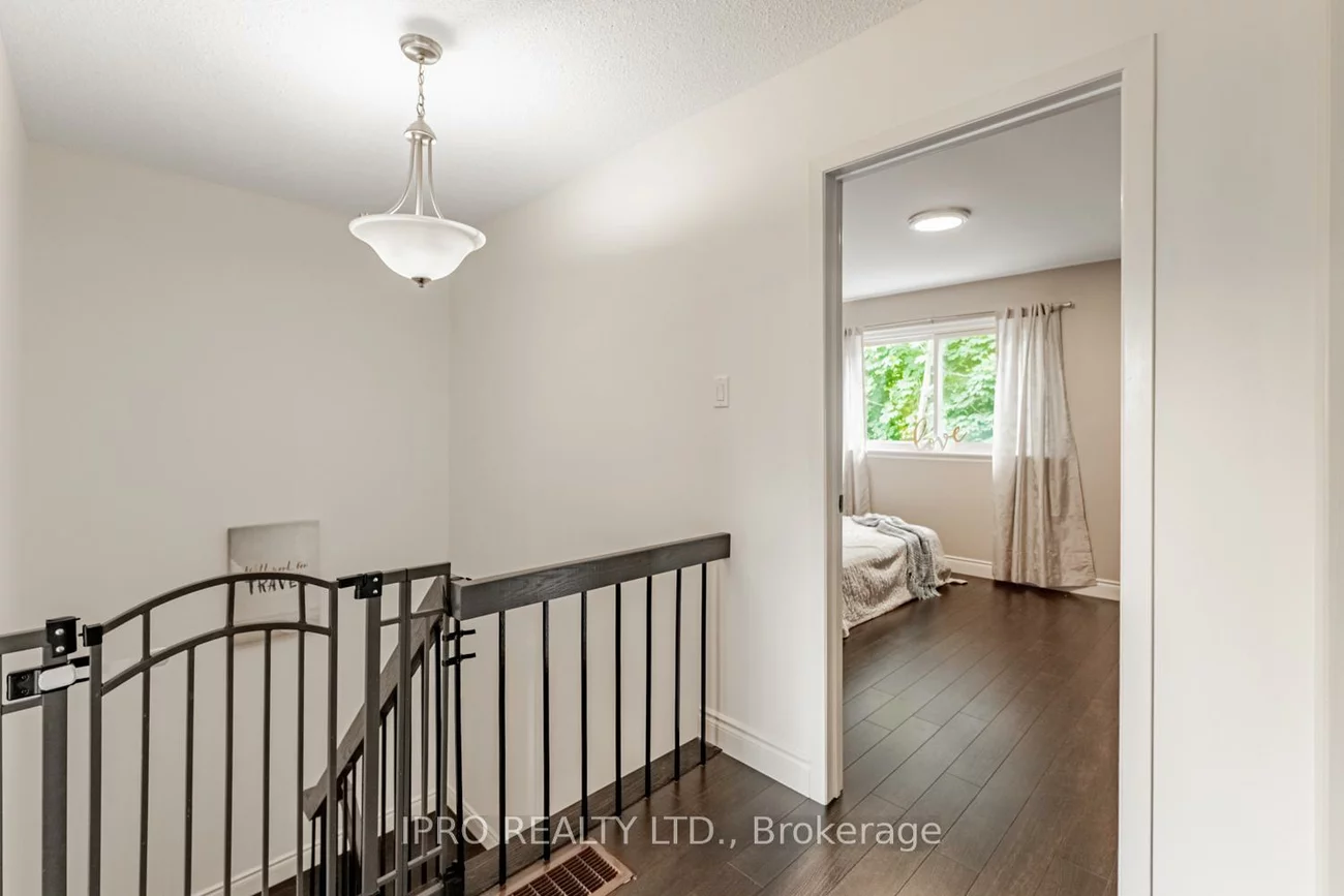 345, Meadows, Rathwood, Mississauga