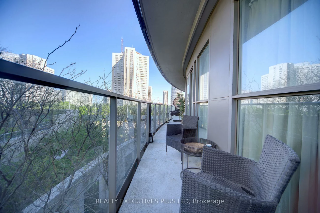 60, Absolute, City Centre, Mississauga